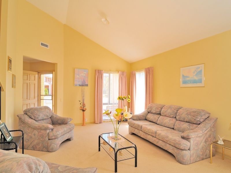 3 Rich Walk, Narre Warren South VIC 3805