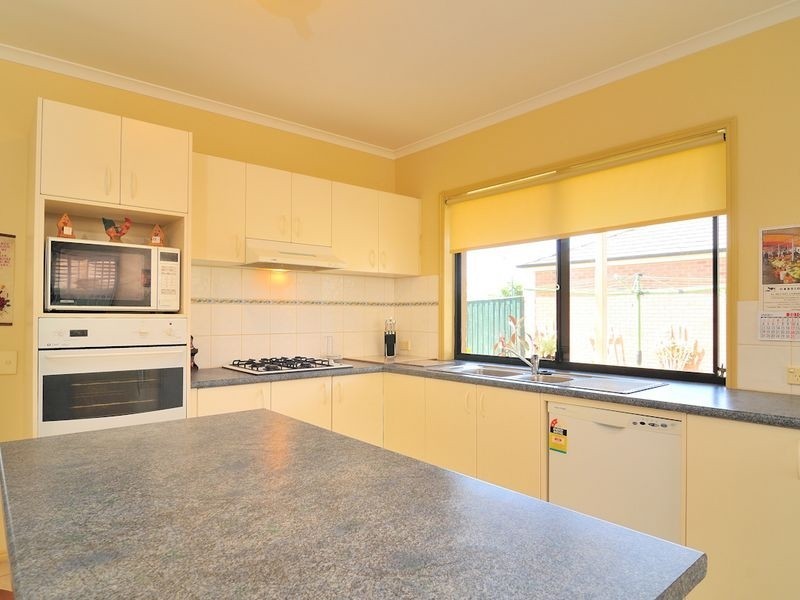 3 Rich Walk, Narre Warren South VIC 3805