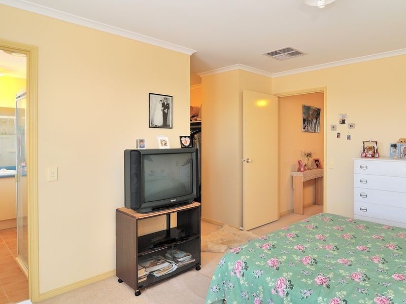 3 Rich Walk, Narre Warren South VIC 3805