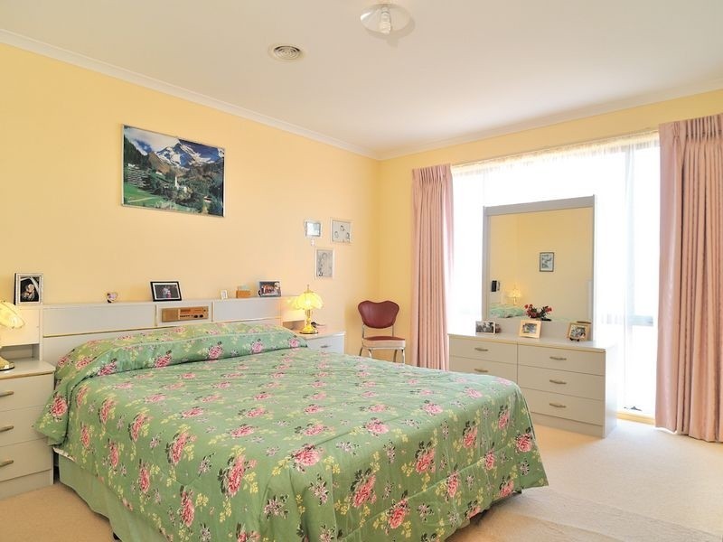 3 Rich Walk, Narre Warren South VIC 3805