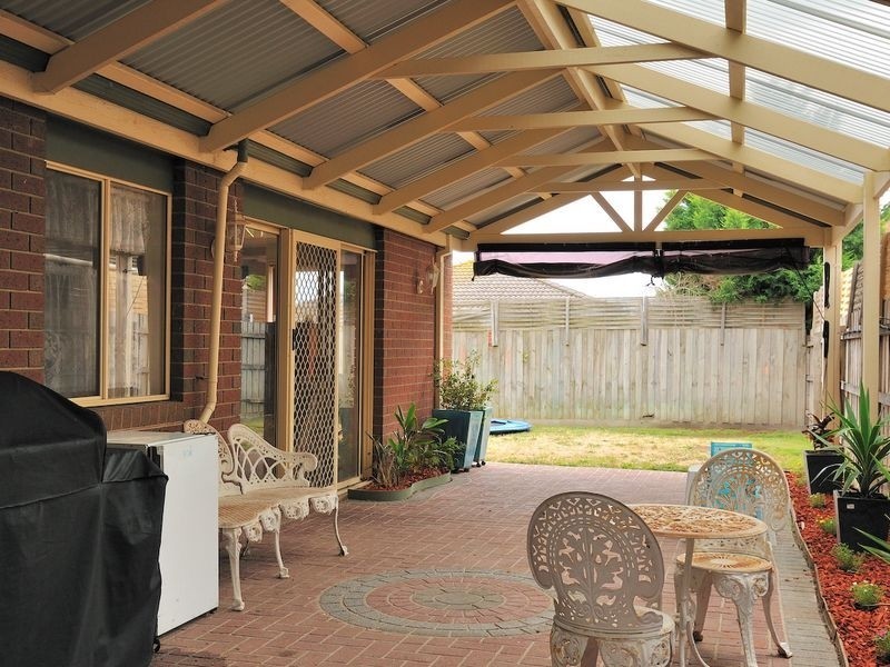 17 Pelican Court, Narre Warren South VIC 3805