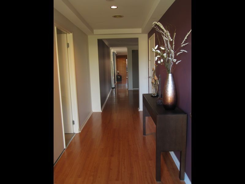 4 Dennis Close, Lynbrook VIC 3975