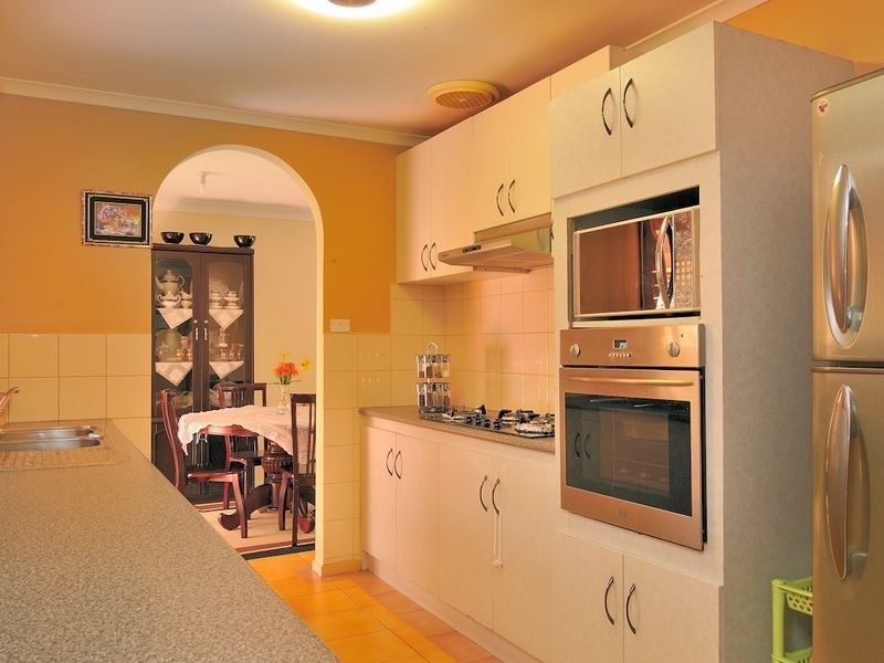 49 Springfield Crescent, Hampton Park VIC 3976