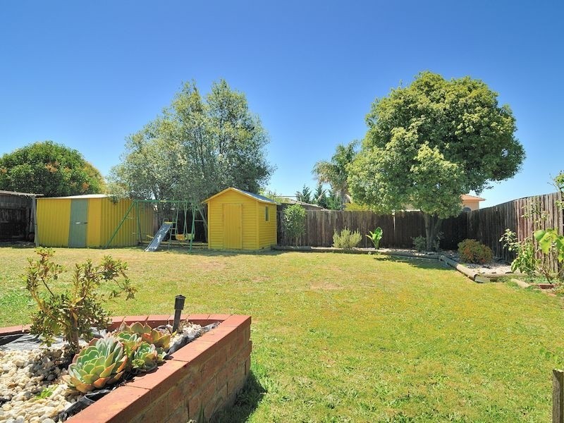 49 Springfield Crescent, Hampton Park VIC 3976