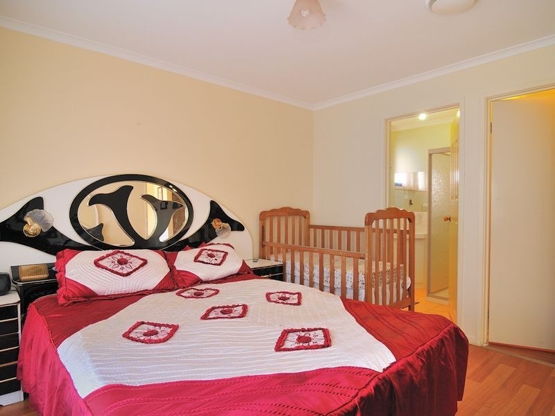 49 Springfield Crescent, Hampton Park VIC 3976