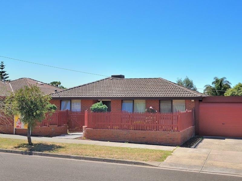 49 Springfield Crescent, Hampton Park VIC 3976