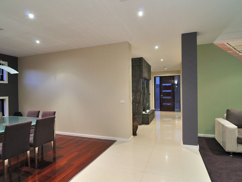 21 Riverglen Road, Berwick VIC 3806