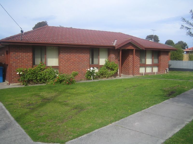 50 Robjant Street, Hampton Park VIC 3976