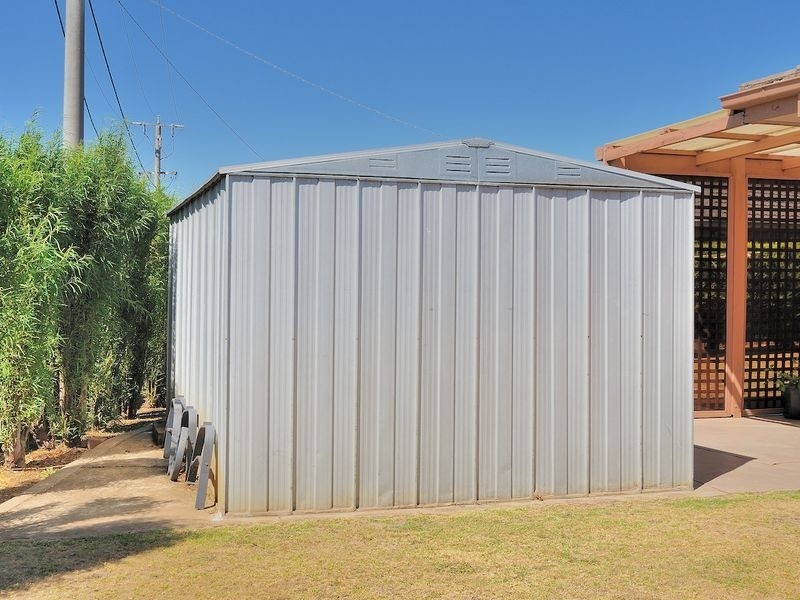 120 Warana Drive, Hampton Park VIC 3976