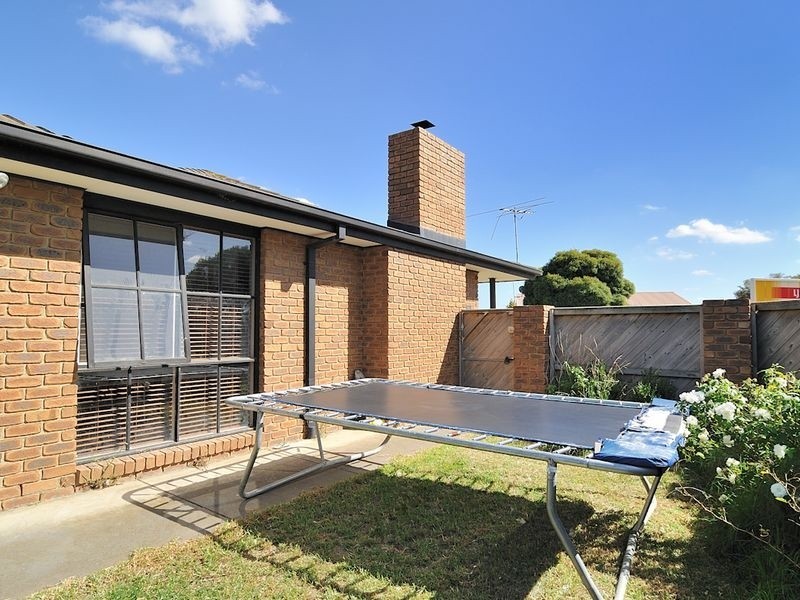 5 Narellan Drive, Hampton Park VIC 3976