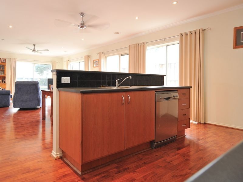 78 Edgbaston Circuit, Berwick VIC 3806