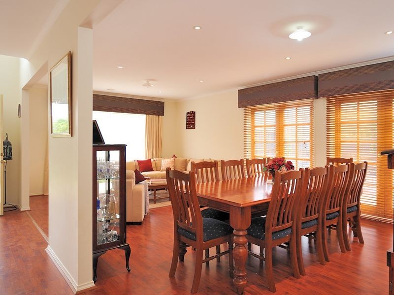 78 Edgbaston Circuit, Berwick VIC 3806