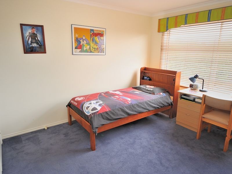 78 Edgbaston Circuit, Berwick VIC 3806