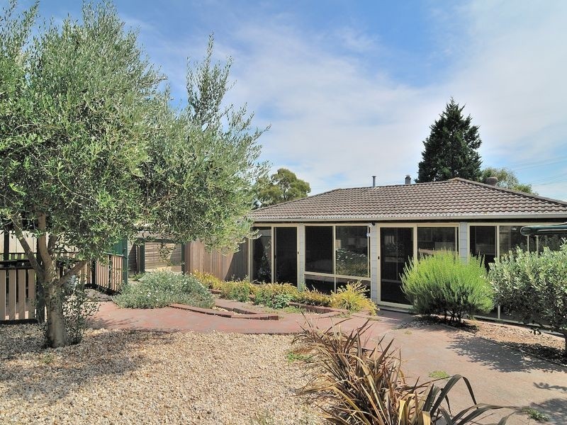 28 Cairns Road, Hampton Park VIC 3976