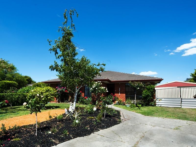 33 Gandin Court, Hampton Park VIC 3976