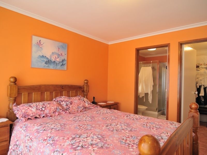 124 Fordholm Road, Hampton Park VIC 3976