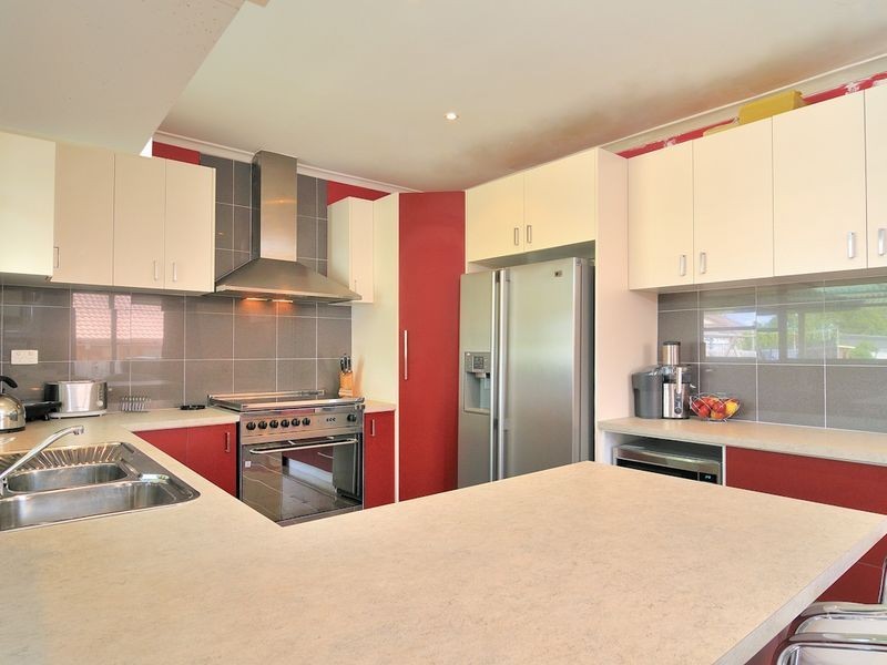 30 Bride Avenue, Hampton Park VIC 3976