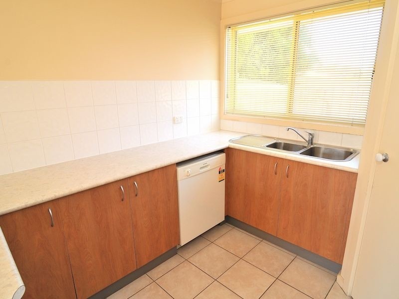 6/4 Paydon Way, Hampton Park VIC 3976