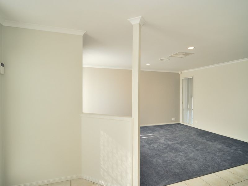 10 Hadley Circuit, Narre Warren South VIC 3805