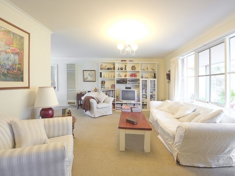 30 Victor Court, Hampton Park VIC 3976