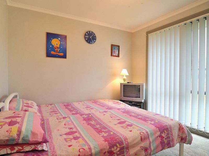 11 Michelle Drive, Hampton Park VIC 3976