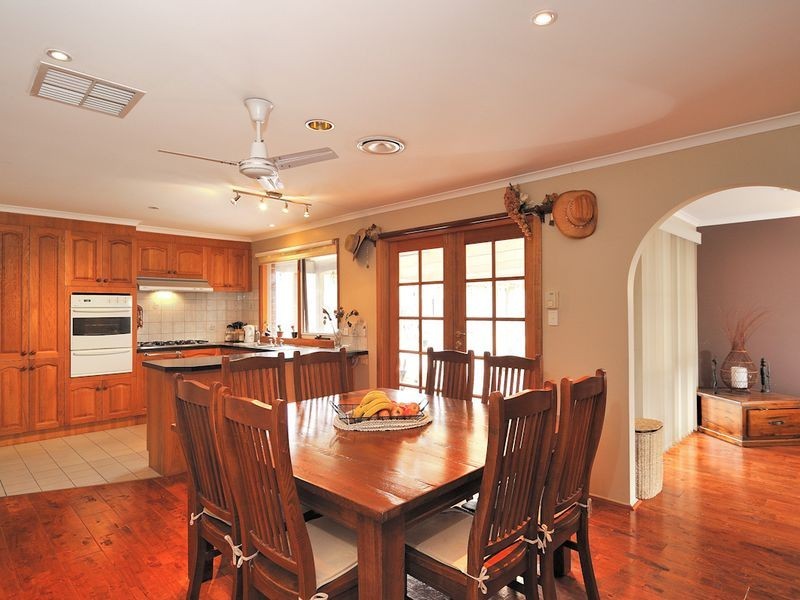 52 Leopold Crescent, Hampton Park VIC 3976