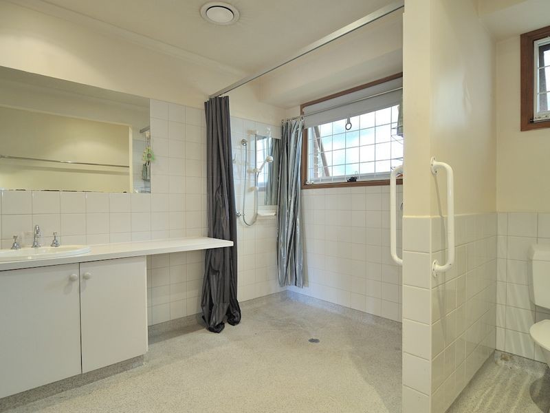 52 Leopold Crescent, Hampton Park VIC 3976