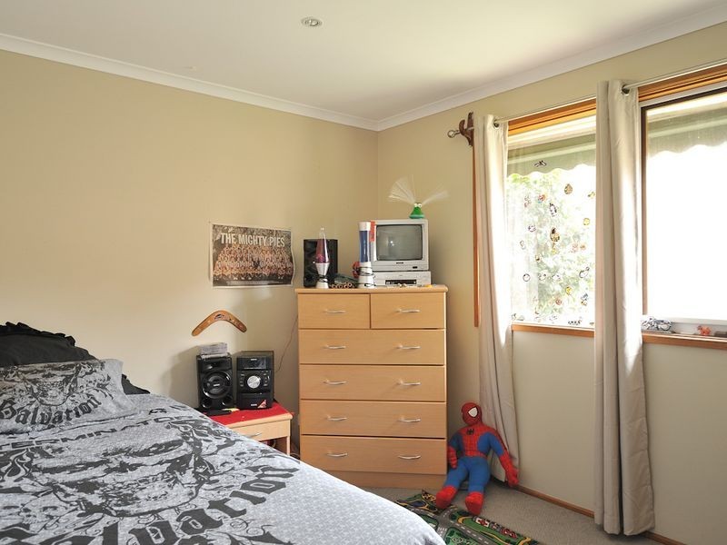 52 Leopold Crescent, Hampton Park VIC 3976