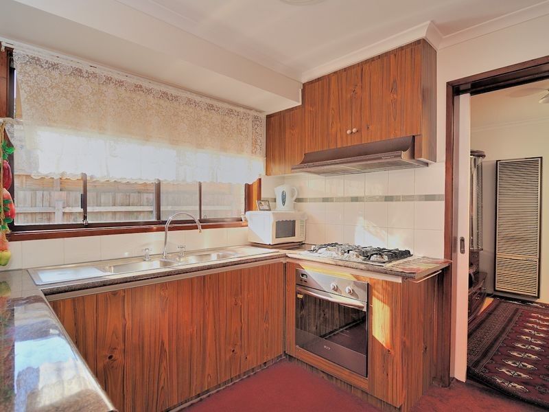 8 Craigie Court, Hampton Park VIC 3976