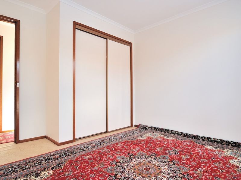 8 Craigie Court, Hampton Park VIC 3976