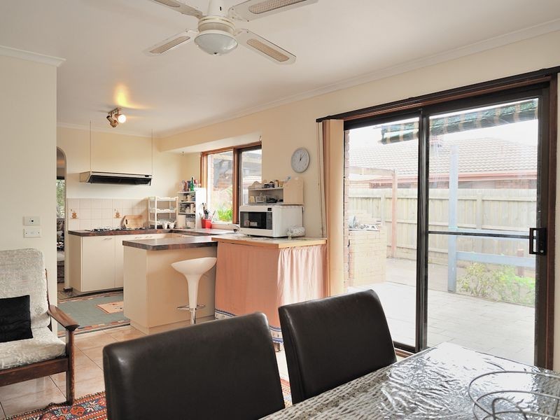 68 Warana Drive, Hampton Park VIC 3976