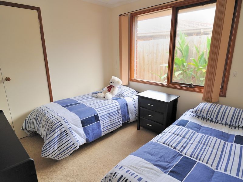 68 Warana Drive, Hampton Park VIC 3976