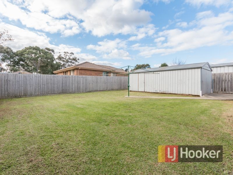 31 Kerrison Drive, Hampton Park VIC 3976