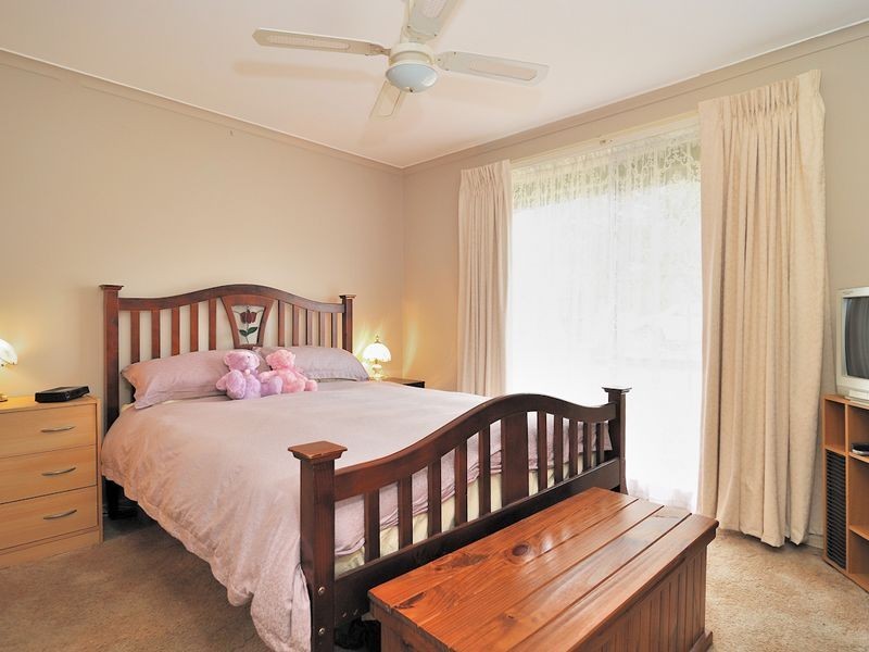 3 Jessica Drive, Hampton Park VIC 3976