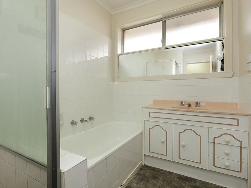 6 Nola Court, Hampton Park VIC 3976