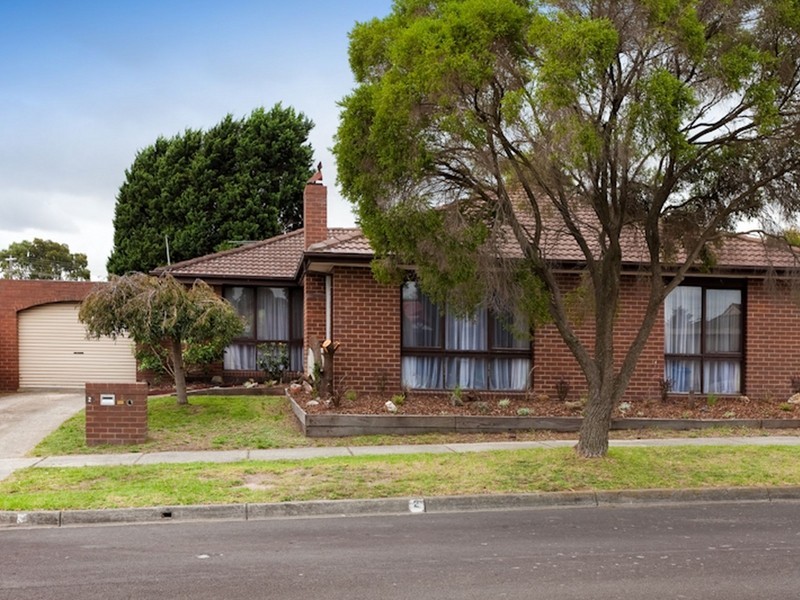 2 Evelyn Court, Hampton Park VIC 3976