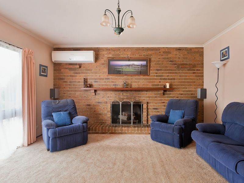 2 Evelyn Court, Hampton Park VIC 3976