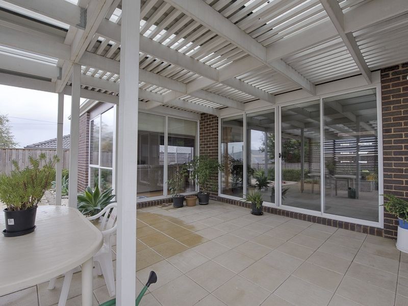 7 Cedarwood Crescent, Berwick VIC 3806