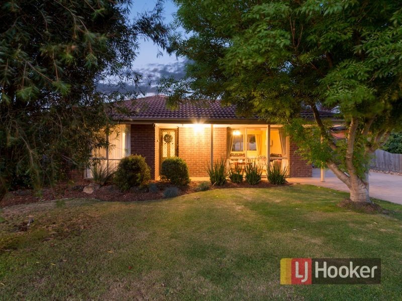 11 Wynette Close, Hampton Park VIC 3976