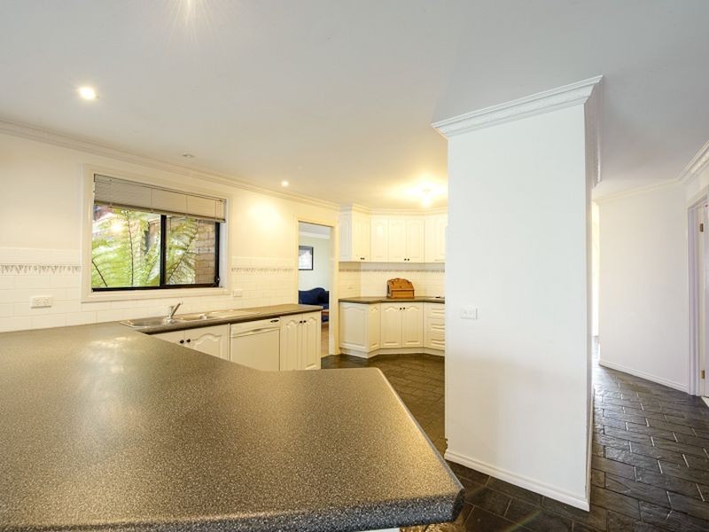 9 Pledger Close, Narre Warren South VIC 3805