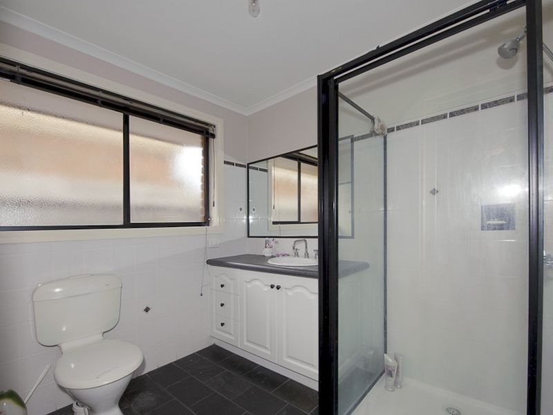 9 Pledger Close, Narre Warren South VIC 3805
