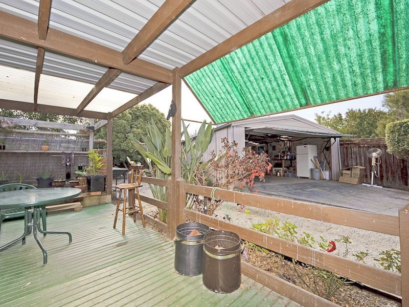 15 Beth Court, Hampton Park VIC 3976