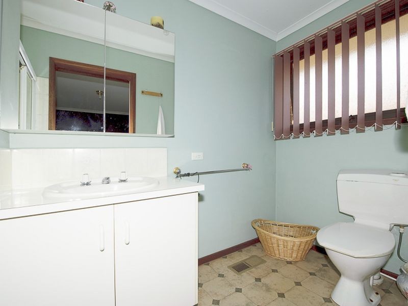 15 Beth Court, Hampton Park VIC 3976