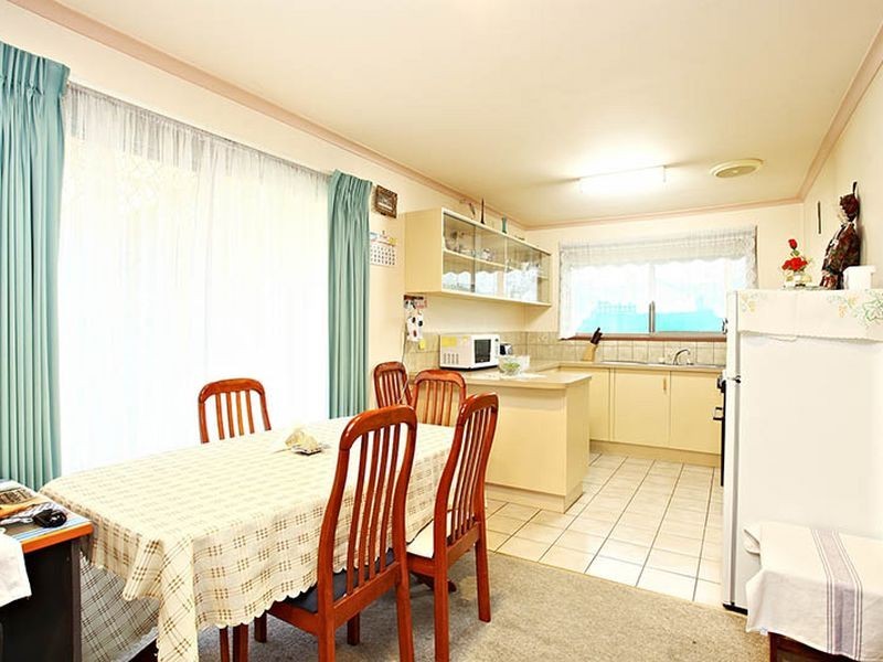 2/37 Ivan Crescent, Hampton Park VIC 3976