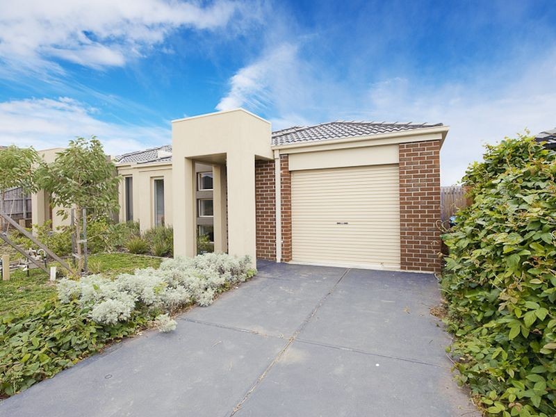 18A Fleur Court, Narre Warren South VIC 3805