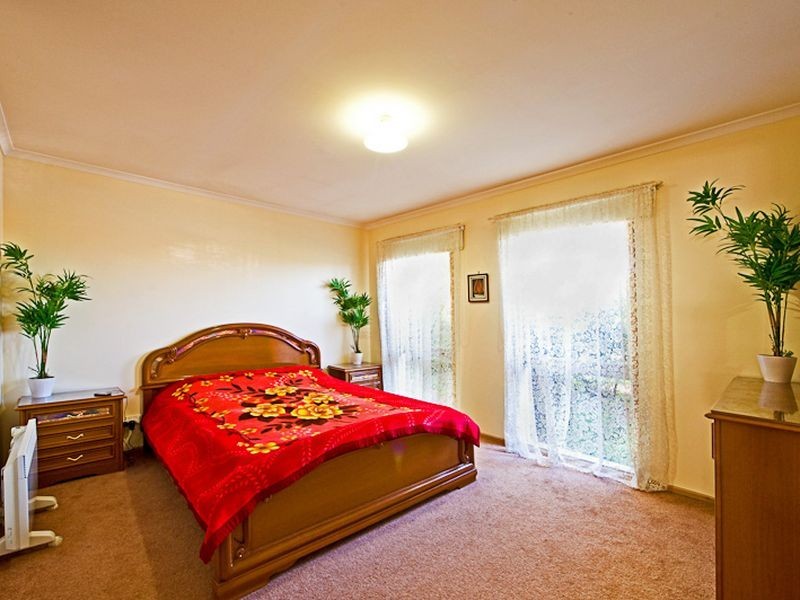 47 Ralph Crescent, Hampton Park VIC 3976