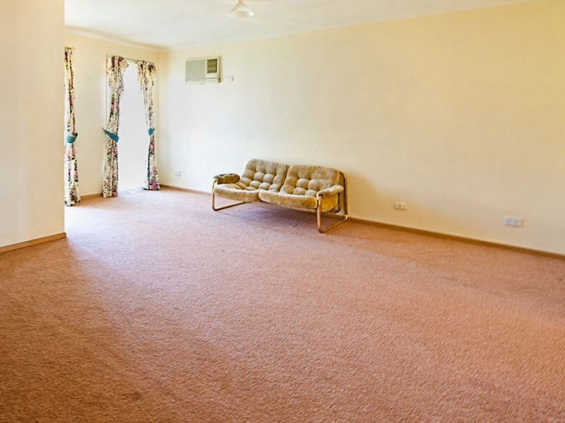 47 Ralph Crescent, Hampton Park VIC 3976