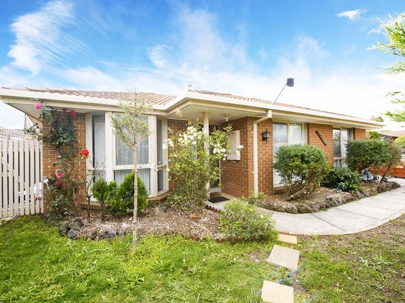 2/2 Alaster Court, Hampton Park VIC 3976