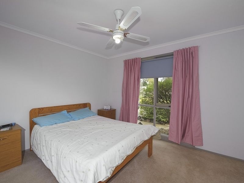 2/2 Alaster Court, Hampton Park VIC 3976