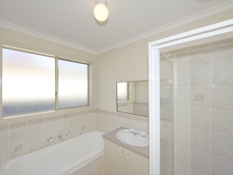 9 Cypress Court, Hampton Park VIC 3976